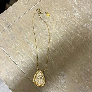 Gold accent necklace